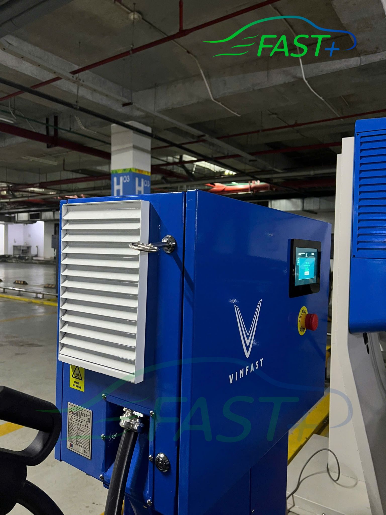 NHỮNG HÌNH ẢNH ĐẦU TIÊN VỀ SẠC 20KW CÔNG NGHỆ LINK