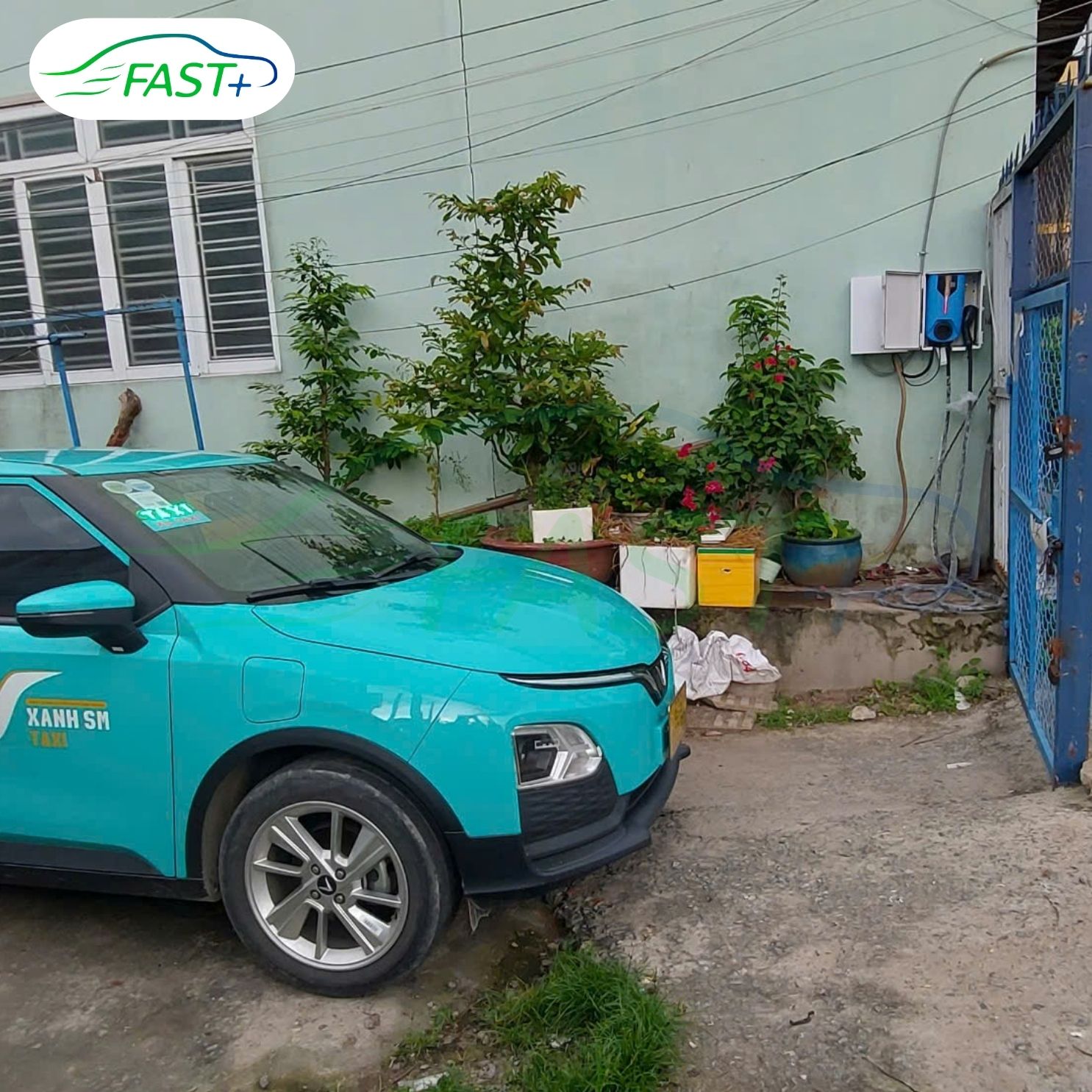 TRẠM SẠC ĐIỆN + ĐIỆN MẶT TRỜI = LỢI ÍCH KÉP KHÔNG TƯỞNG – HOÀN VỐN TRONG VÒNG 6 THÁNG! 🌞💰