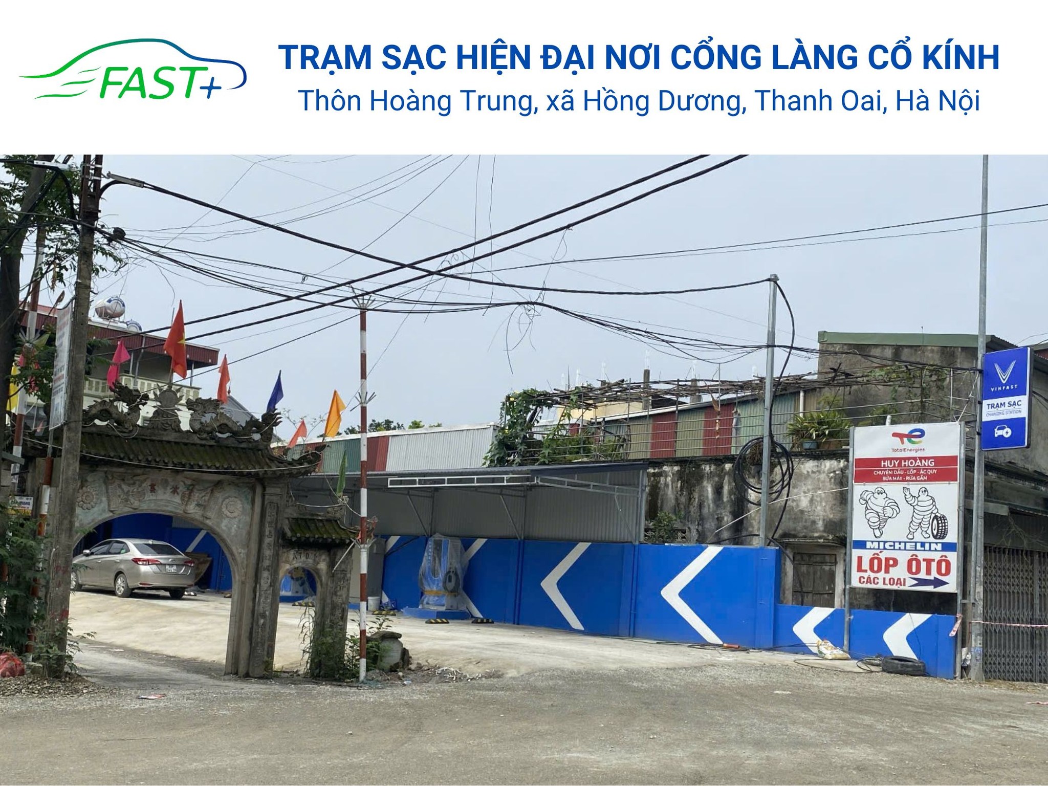 BÊN CỔNG LÀNG CỔ KÍNH, TRẠM SẠC ĐIỆN ĐÃ SẴN SÀNG CHO TƯƠNG LAI XANH