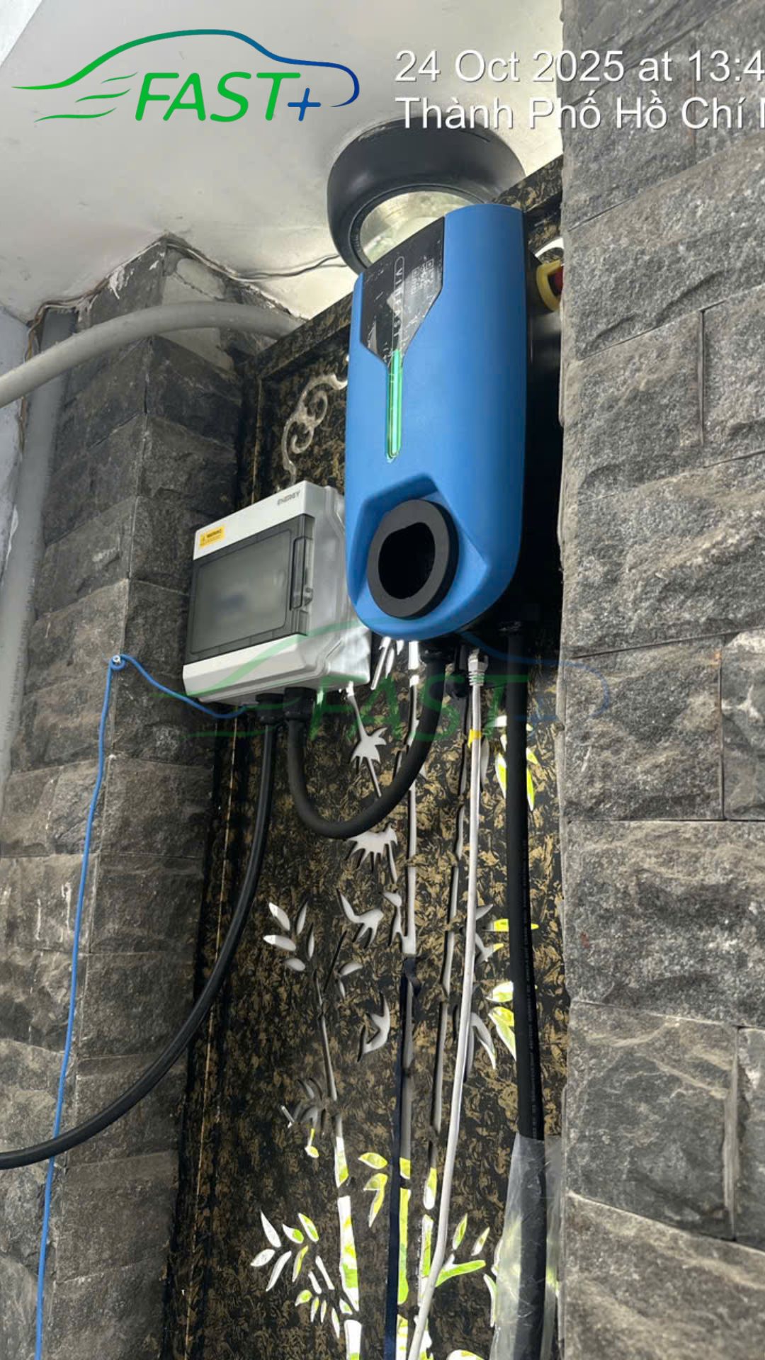 Trạm sạc ON Live ngày 24/10