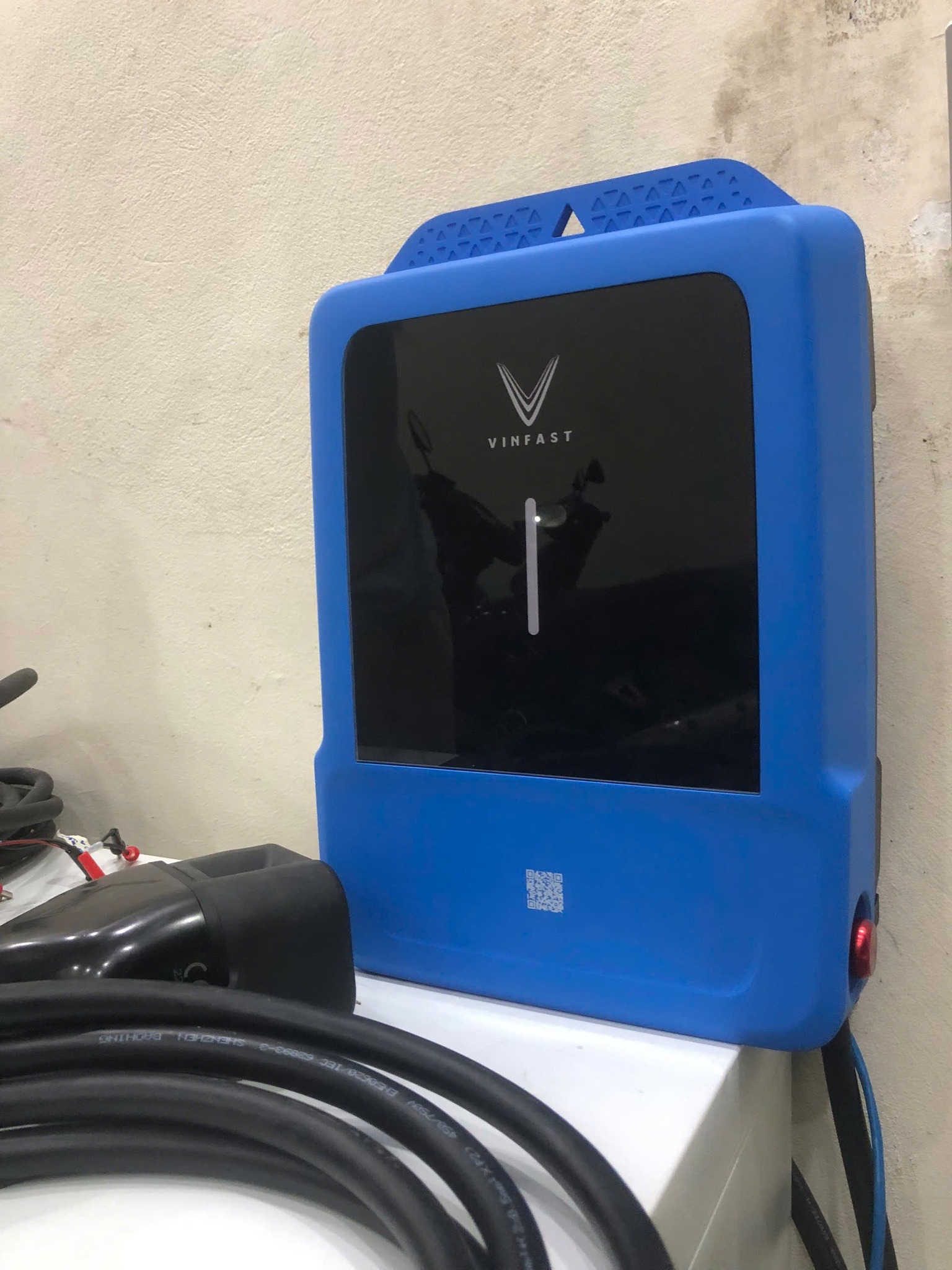 HOT: RA MẮT TRẠM SẠC NHƯỢNG QUYỀN DC 7KW CHO VF3