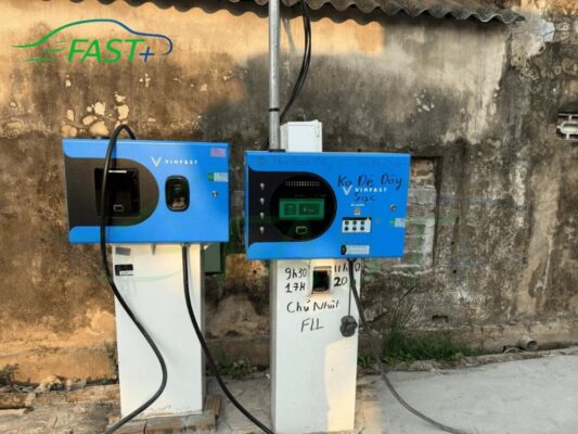 CÁC TRỤ SẠC DC NỔI BẬT NGÀY 17/4