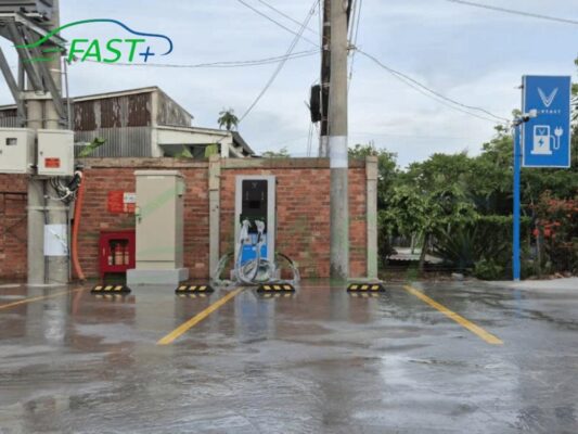 CÁC TRẠM SẠC DC NỔI BẬT NGÀY 18/06