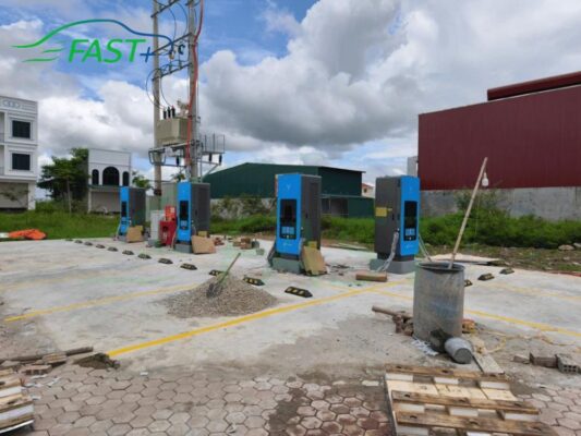 TRỤ SẠC DC NỔI BẬT NGÀY 04/08