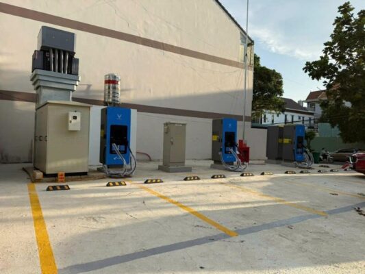 HƯỚNG TỚI ĐẠI LỄ 2/9 – FAST+ TĂNG TỐC HOÀN THIỆN HÀNG LOẠT TRẠM SẠC, SẴN SÀNG PHỤC VỤ NHỮNG HÀNH TRÌNH XANH!