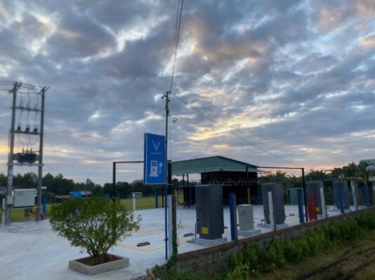 HƯỚNG TỚI ĐẠI LỄ 2/9 – FAST+ TĂNG TỐC HOÀN THIỆN HÀNG LOẠT TRẠM SẠC, SẴN SÀNG PHỤC VỤ NHỮNG HÀNH TRÌNH XANH!