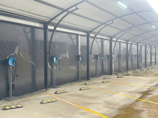 “SIÊU DỰ ÁN” 30 TRỤ SẠC TẠI TP. HỒ CHÍ MINH, FAST+ TIẾP TỤC GHI DẤU VỚI QUY MÔ ẤN TƯỢNG!